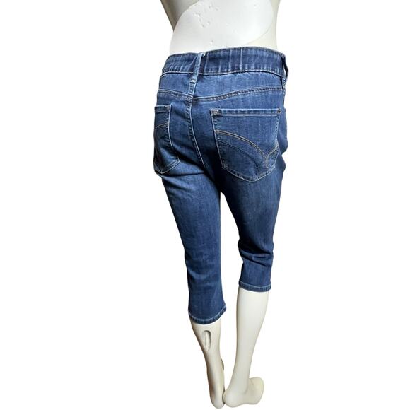 Denim Capris by Lincoln Outfitter, Size 8, Cotton-Polyester Blend Casual Comfort - Picture 13 of 16